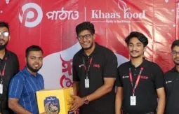 CTG and SYL Top Pathao Heroes Receive Eid Gifts from Pathao in Association with Khaas Food